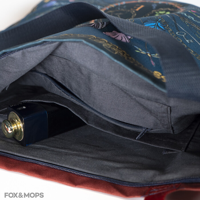 Чанти от колекцията Талисман- двулицева